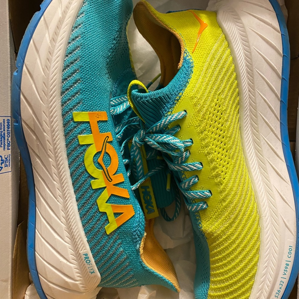Hoka Carbón X3